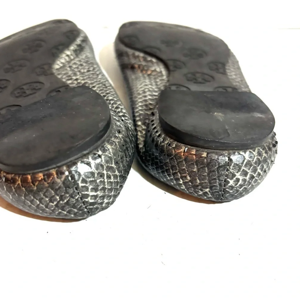 Tory Burch size 7.5 leather animal print ballet flats round flats round toes